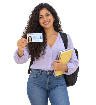 Estudiante mostrando su carné de residente permanente de Panamá